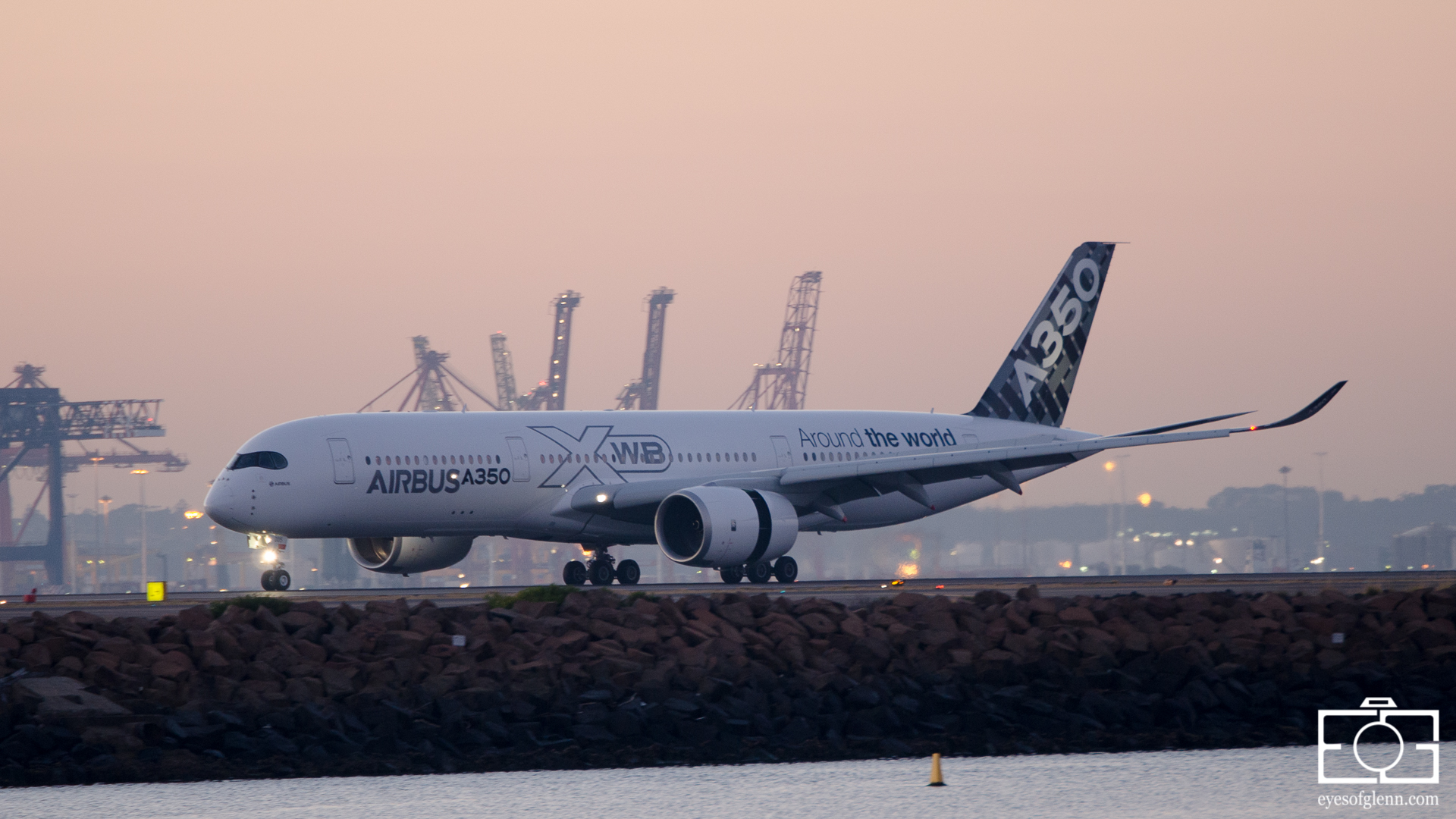 YSSY A350 Inaugural